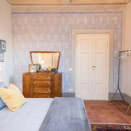 Casa Maria - Attico Di Lusso Vicino Alle Mura Lucca Bagian luar foto