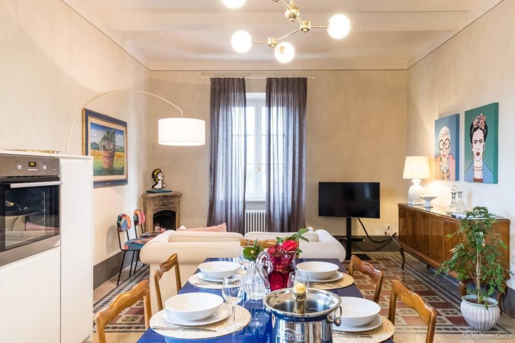 Casa Maria - Attico Di Lusso Vicino Alle Mura Lucca Bagian luar foto