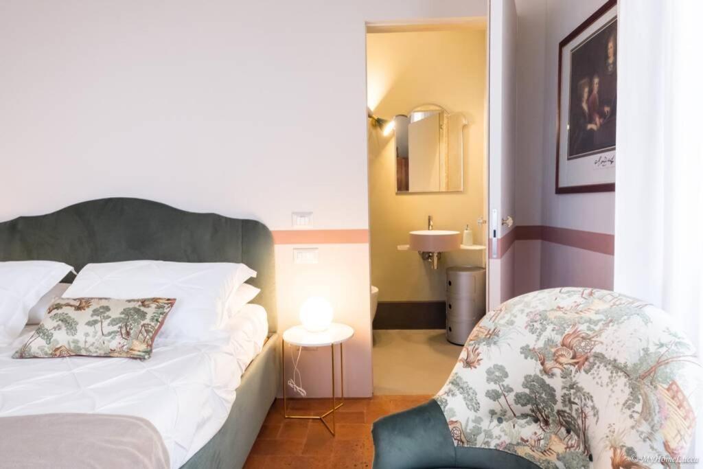 Casa Maria - Attico Di Lusso Vicino Alle Mura Lucca Bagian luar foto