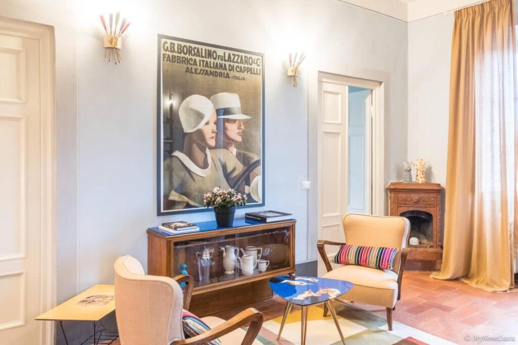 Casa Maria - Attico Di Lusso Vicino Alle Mura Lucca Bagian luar foto